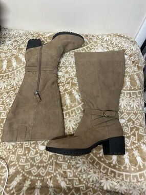 Dr. Scholl's Taupe Knee-High Block Heel Buckle Boots